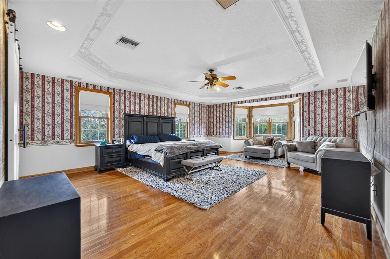 Listing Photo 33