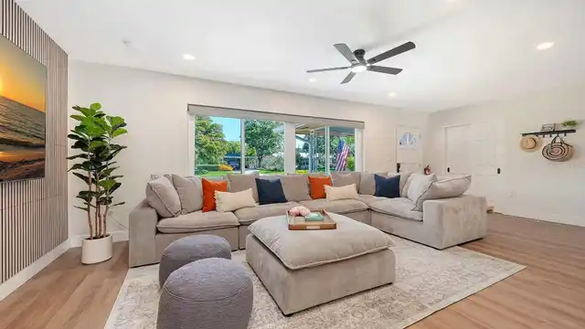 Listing Photo 16