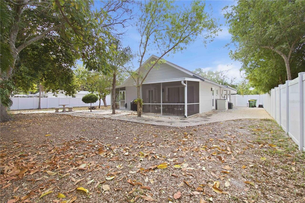 Listing Photo 43