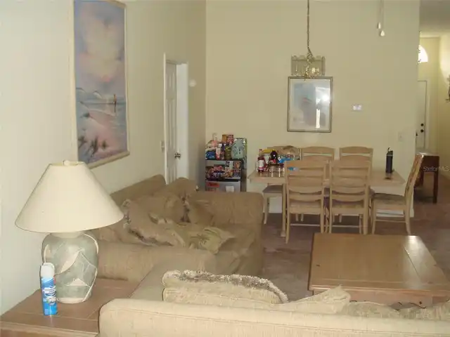 Listing Photo 14