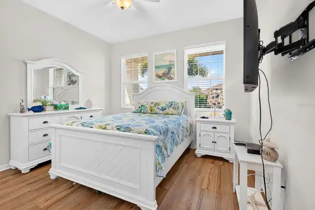 Listing Photo 23