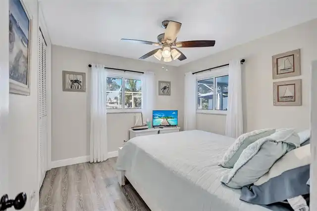 Listing Photo 22