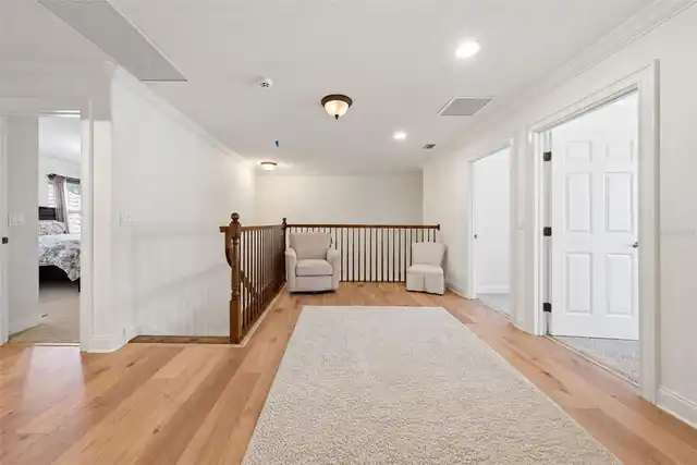 Listing Photo 22