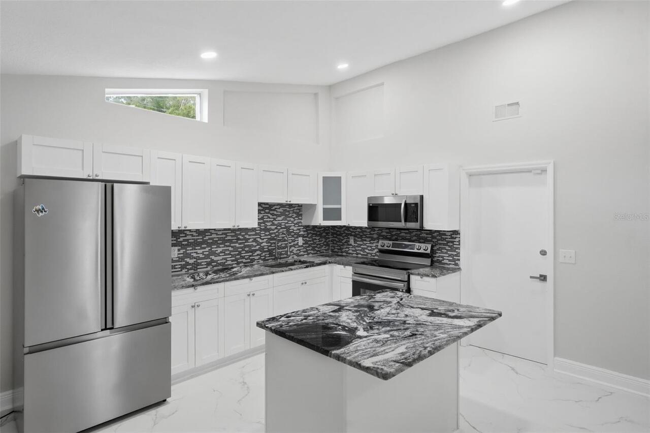 Listing Photo 33