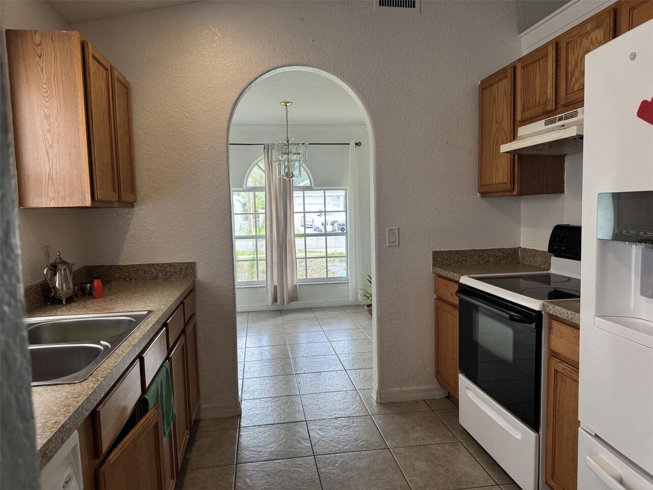 Listing Photo 7