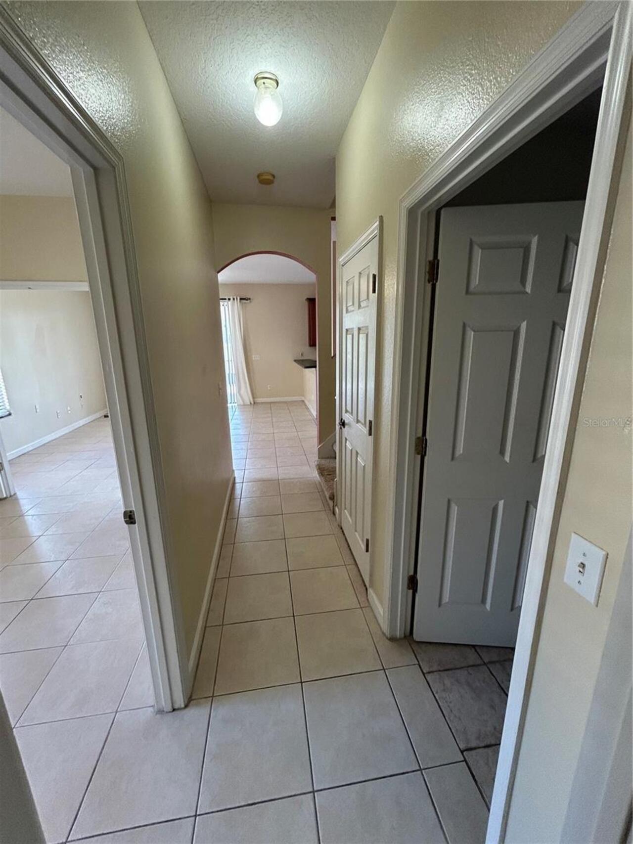 Listing Photo 9