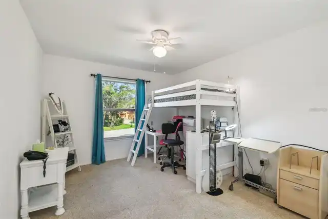 Listing Photo 16