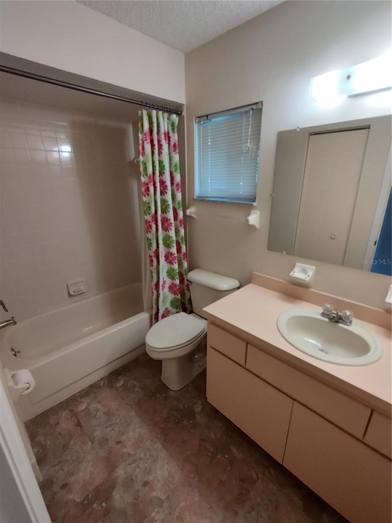 Listing Photo 7