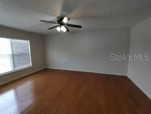 Listing Photo 23