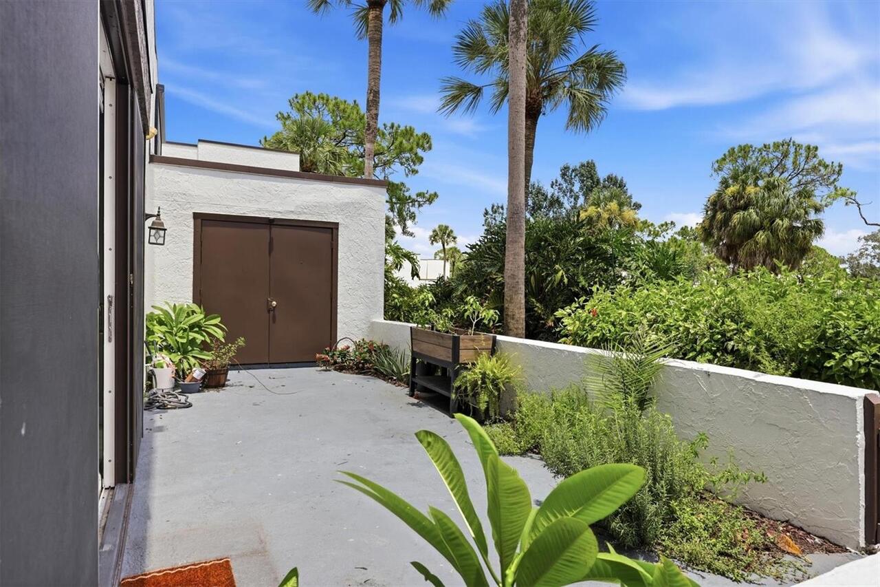 Listing Photo 15