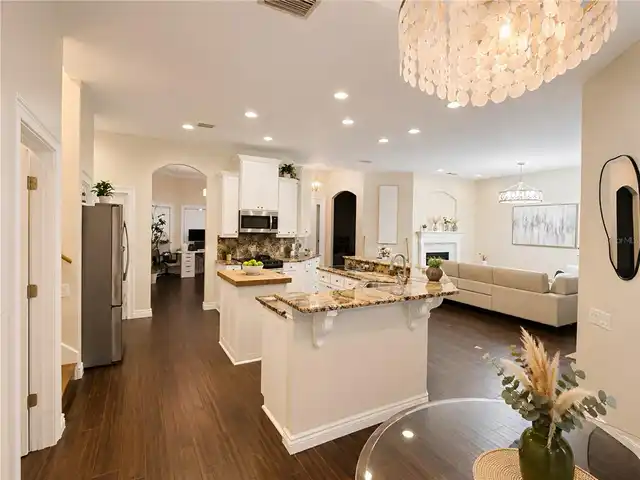 Listing Photo 19