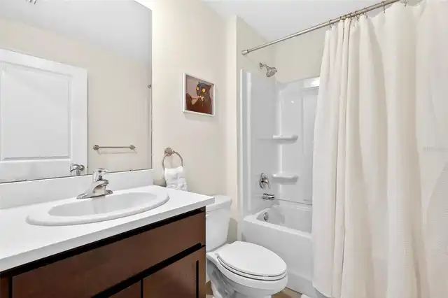 Listing Photo 7