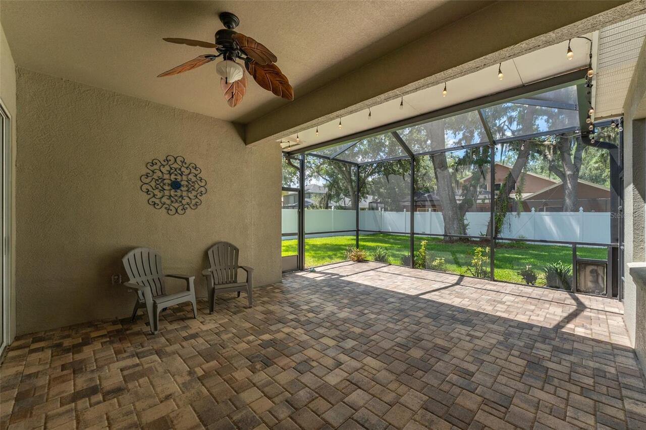Listing Photo 11