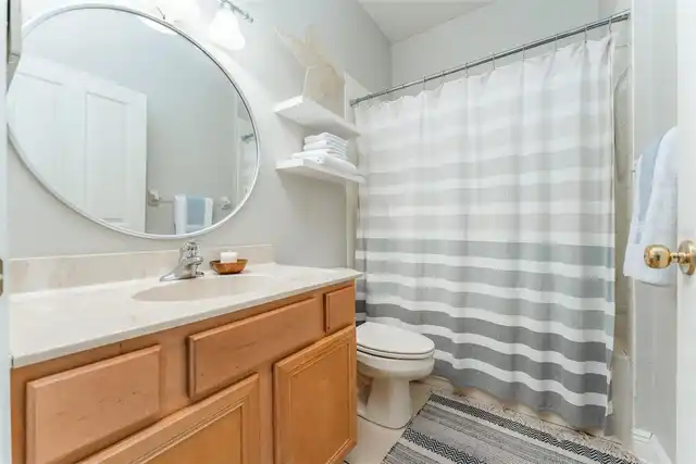 Listing Photo 18