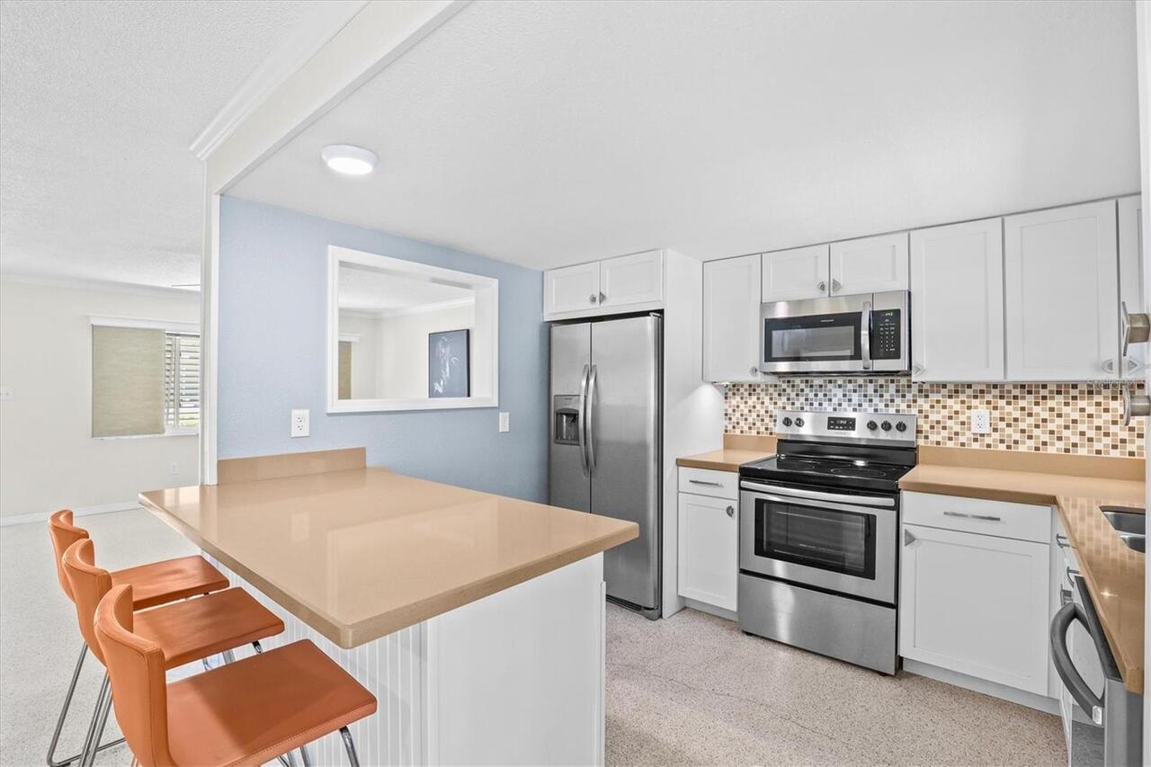Listing Photo 15