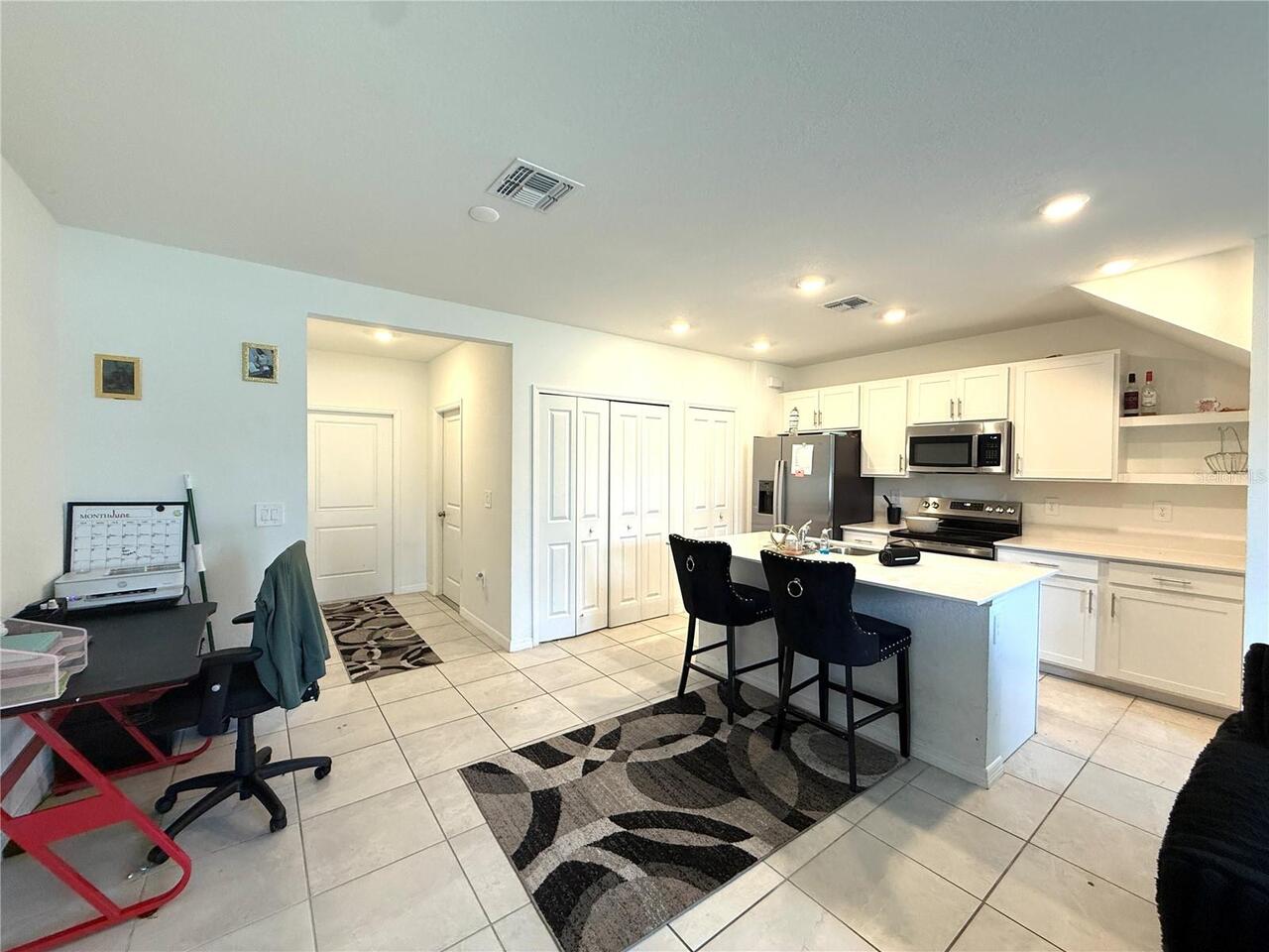 Listing Photo 7