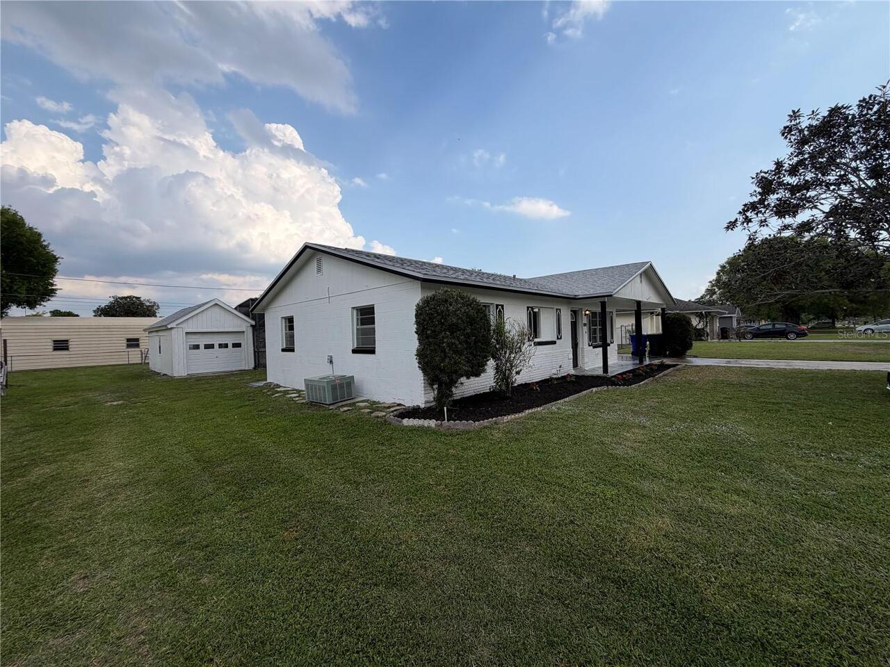 Listing Photo 14