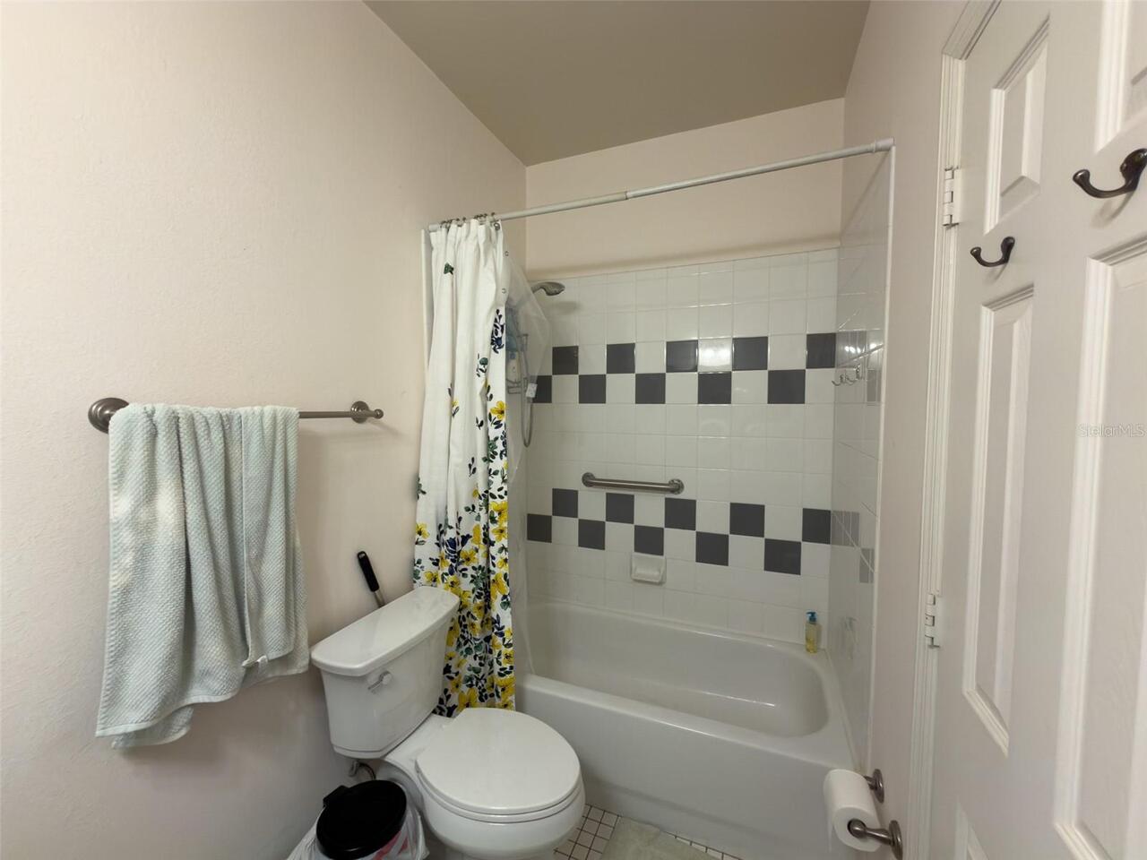 Listing Photo 19