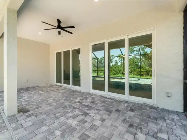 Listing Photo 16