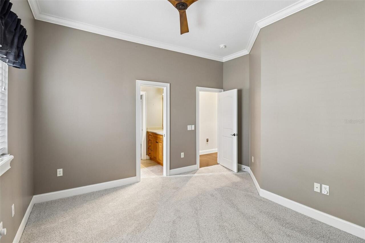 Listing Photo 23