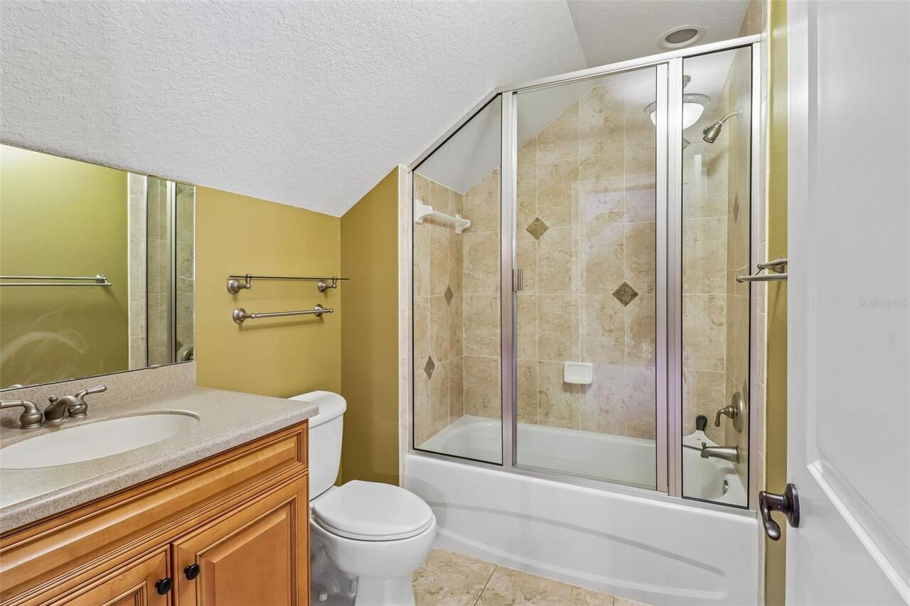 Listing Photo 32