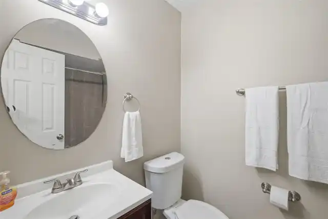 Listing Photo 18