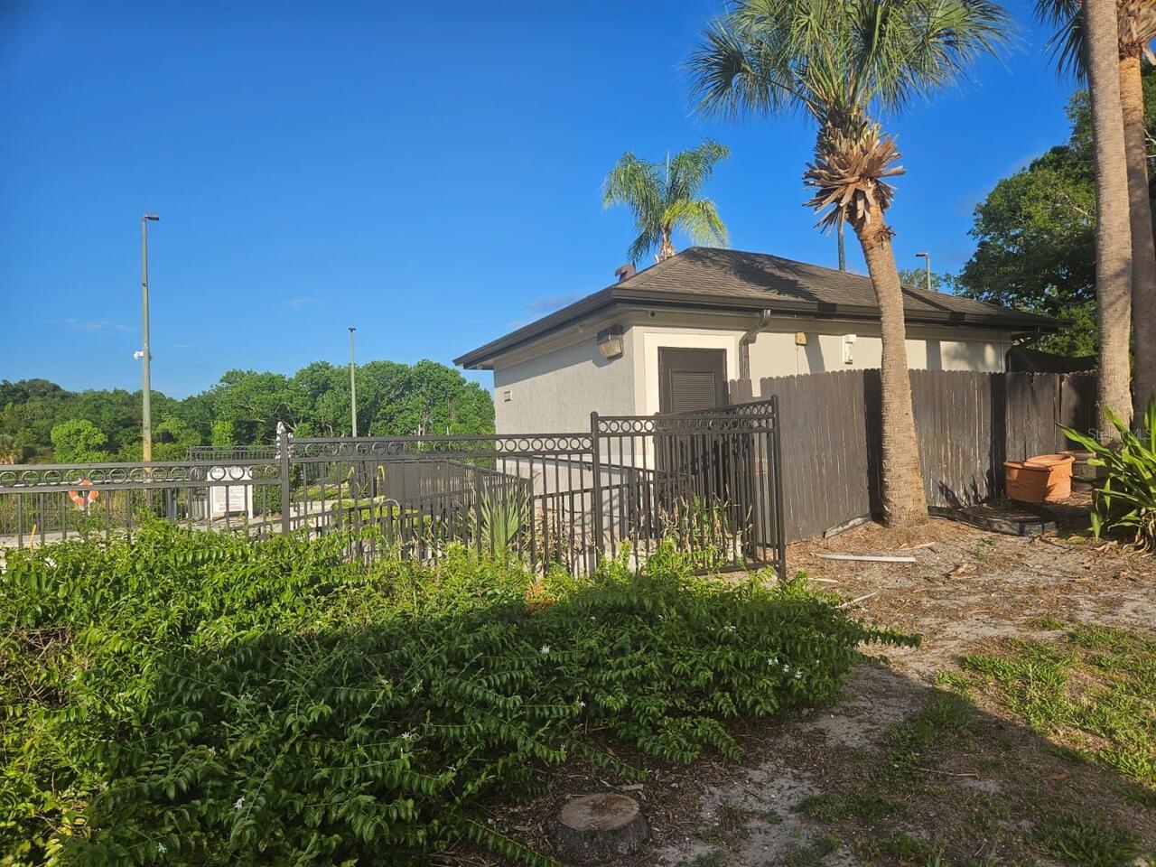 Listing Photo 43