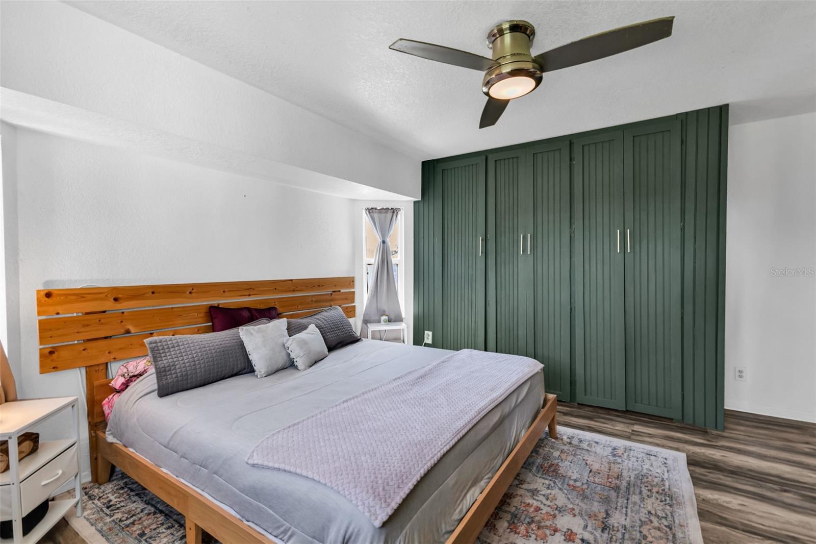 Listing Photo 17