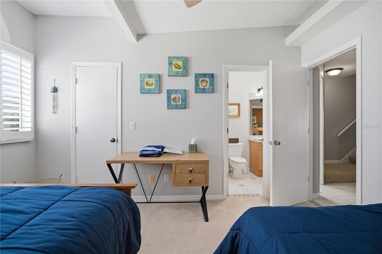 Listing Photo 32
