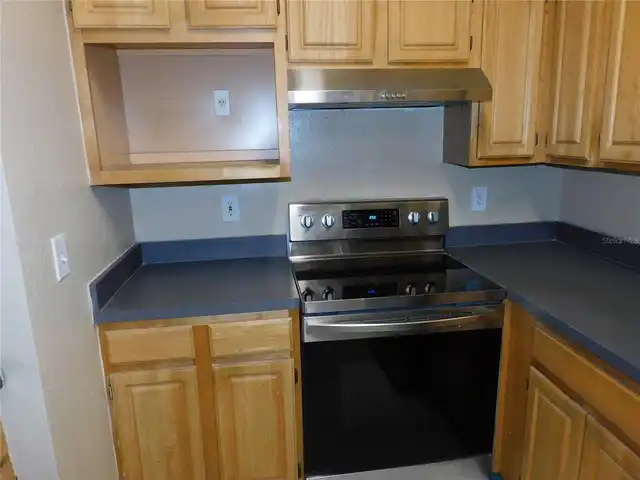 Listing Photo 7