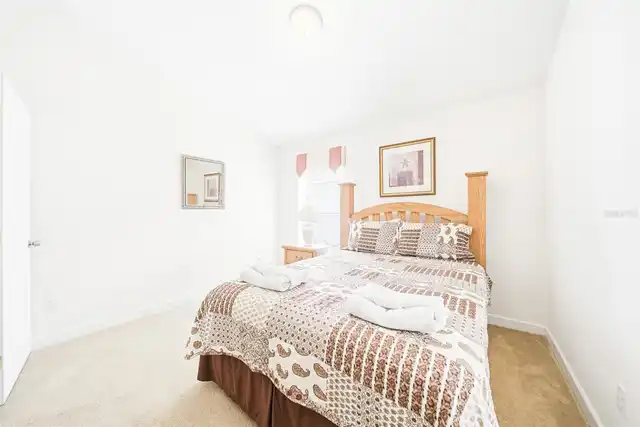 Listing Photo 10