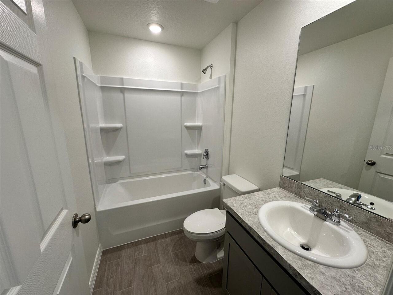 Listing Photo 7