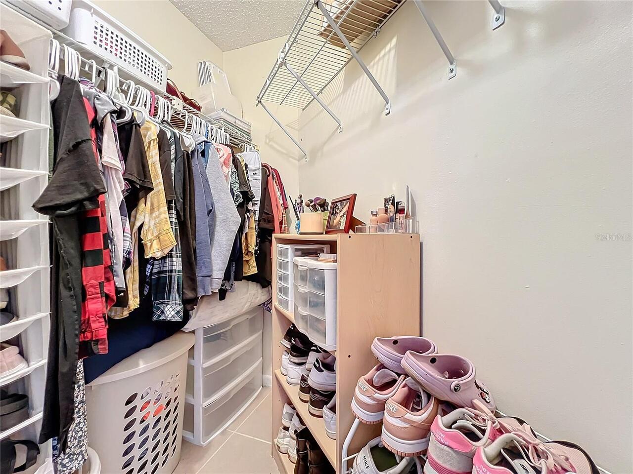 Listing Photo 12