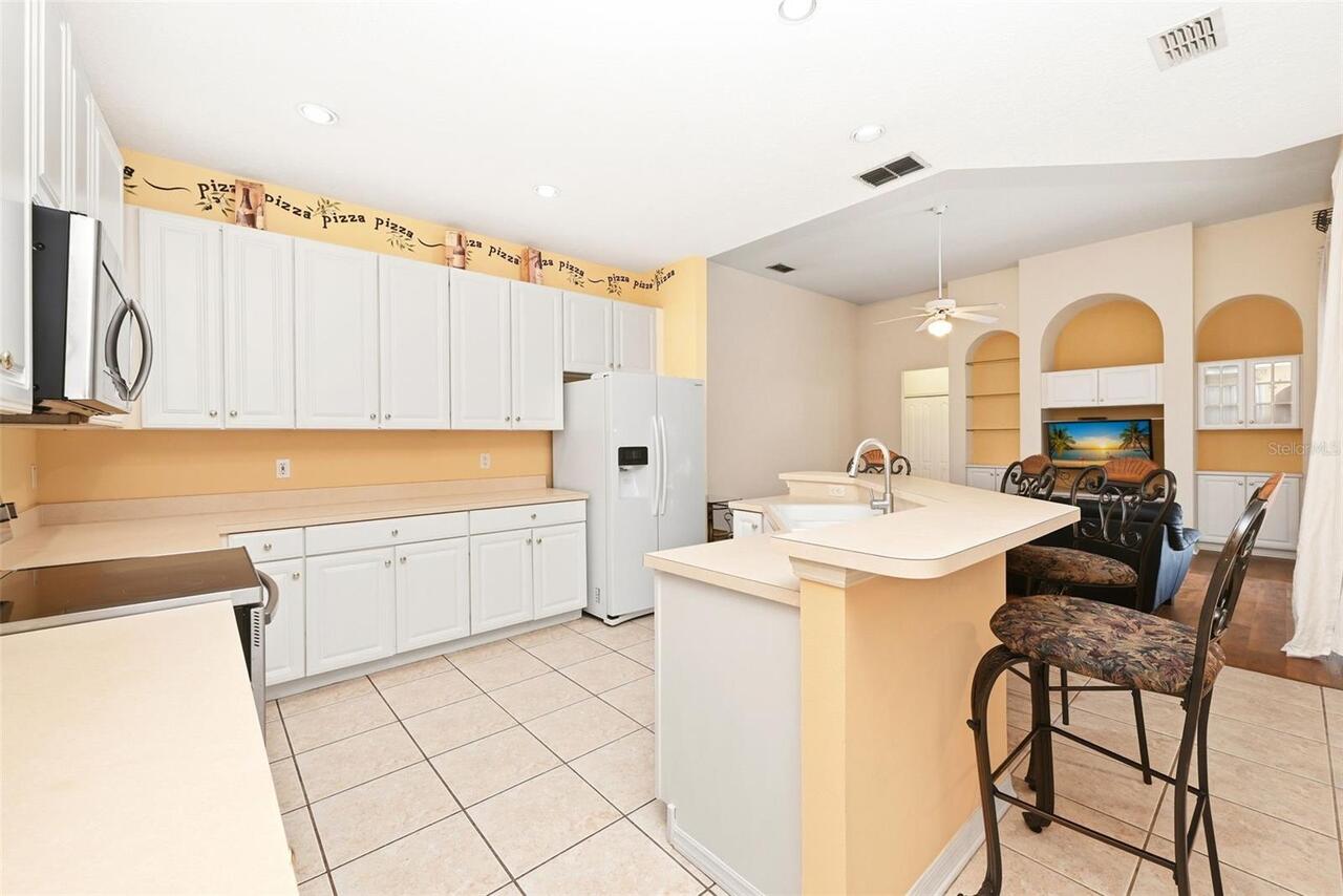 Listing Photo 17
