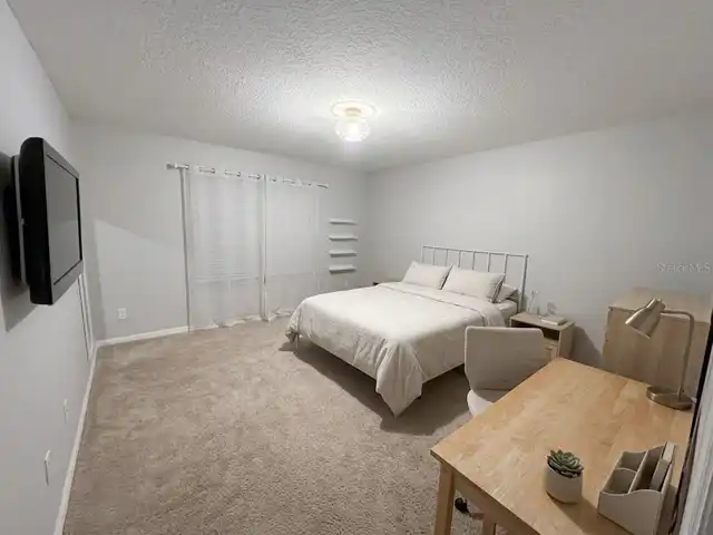 Listing Photo 15