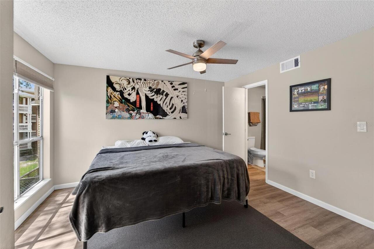 Listing Photo 22