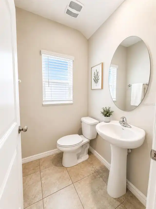 Listing Photo 12