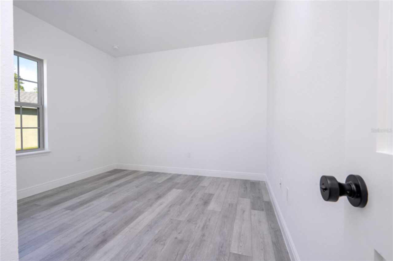 Listing Photo 34