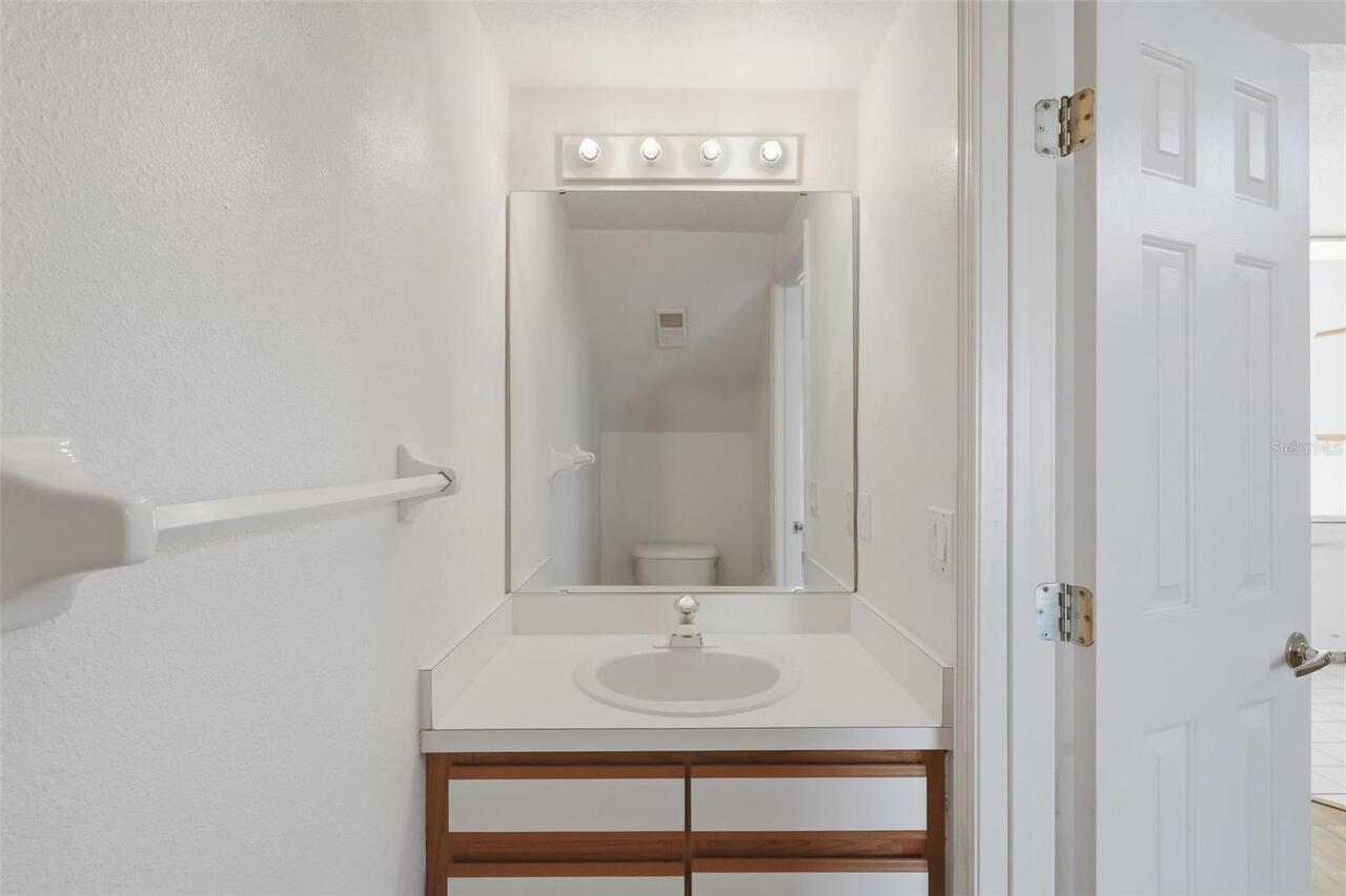 Listing Photo 14