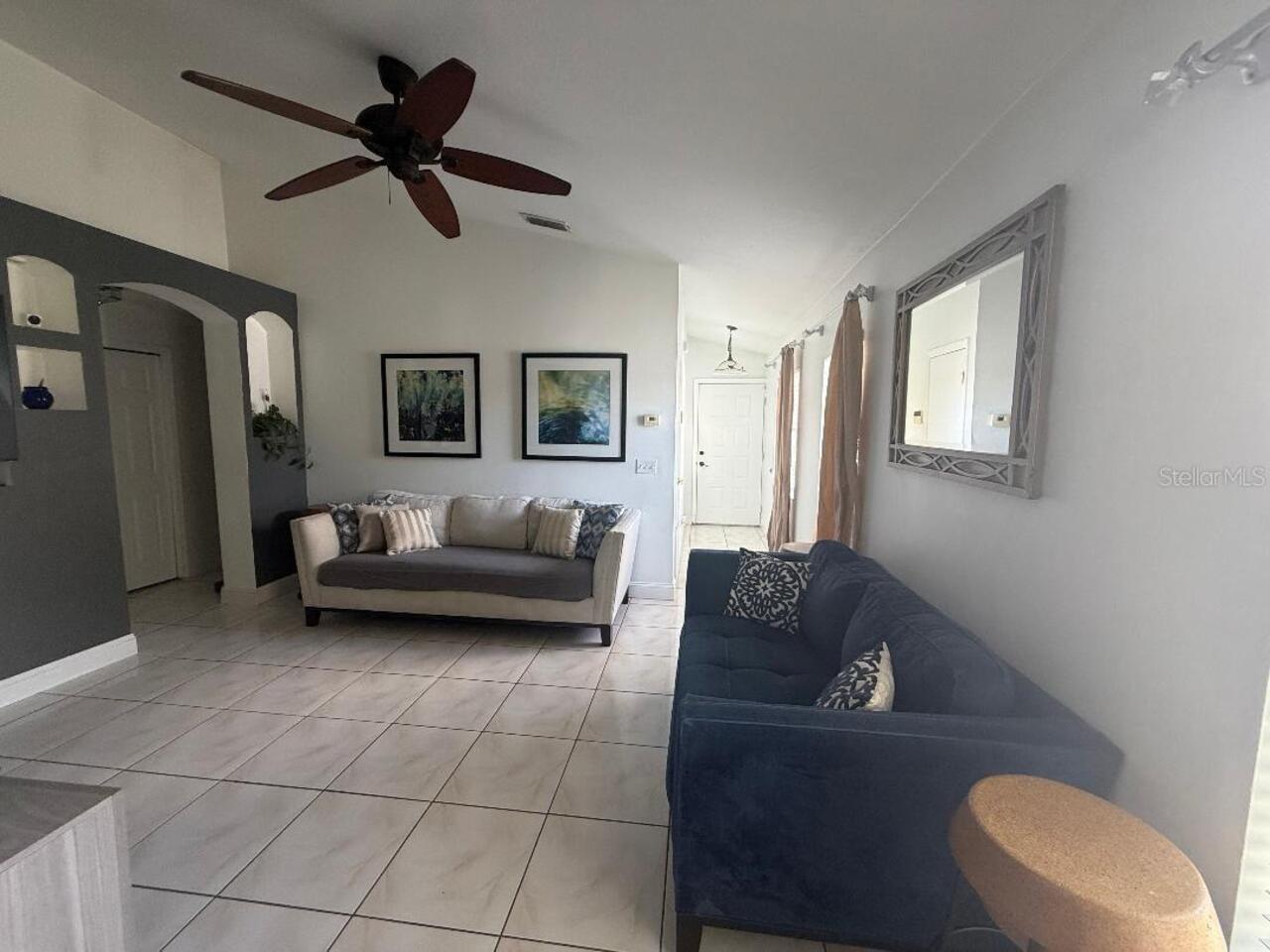 Listing Photo 11