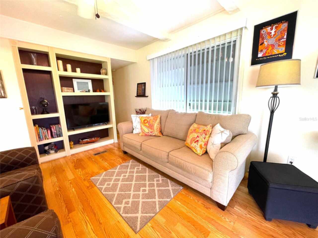 Listing Photo 6