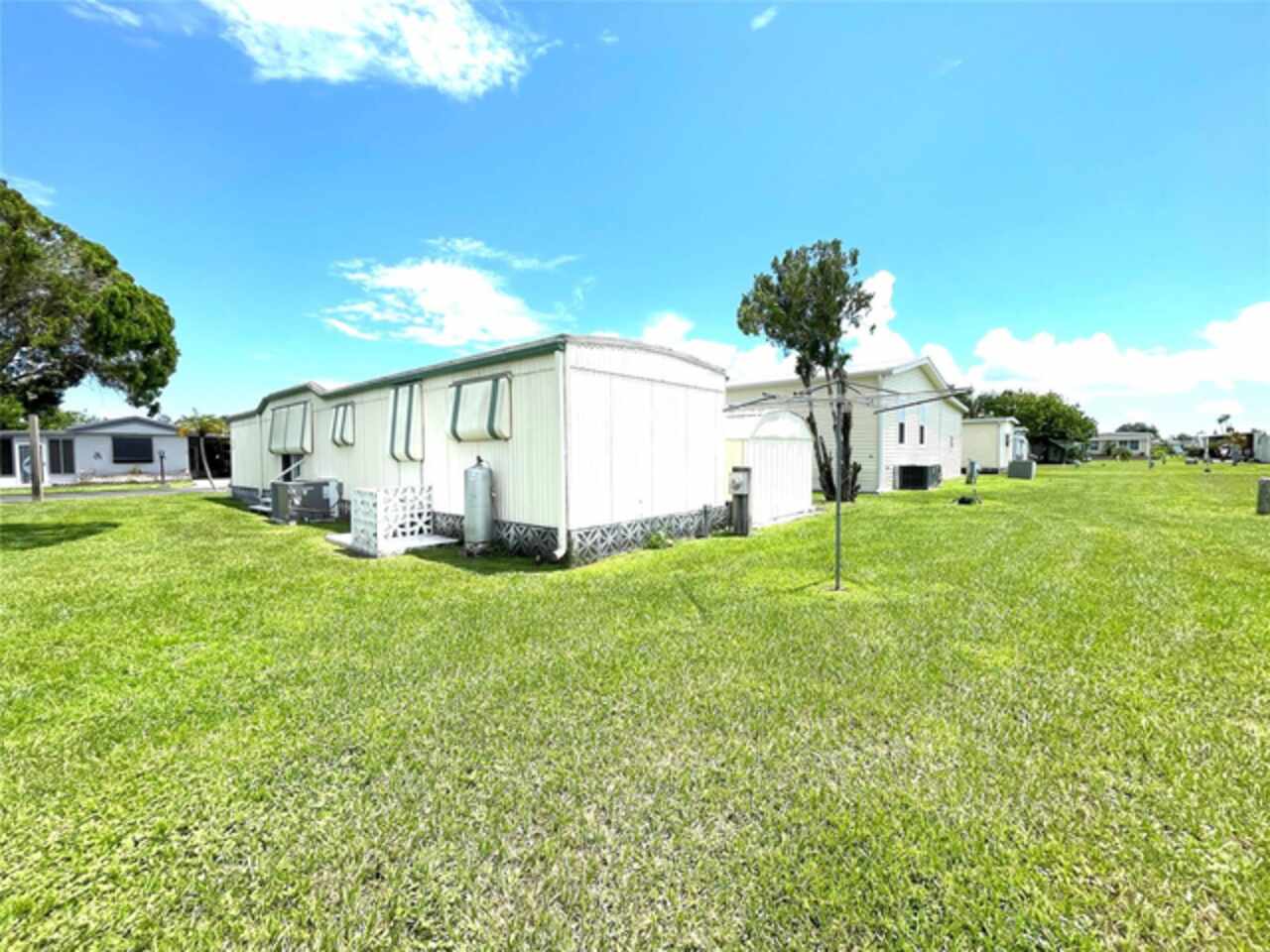 Listing Photo 33