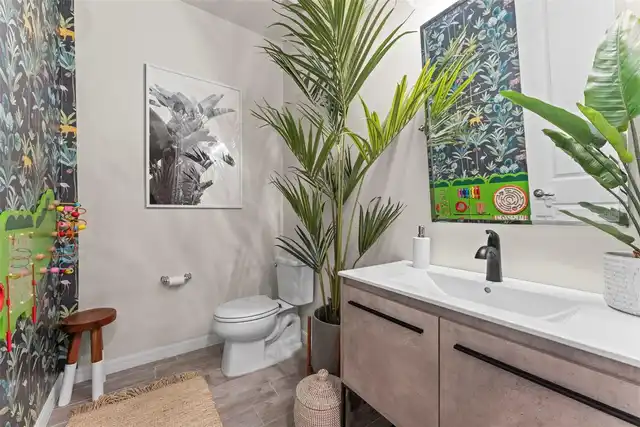 Listing Photo 15