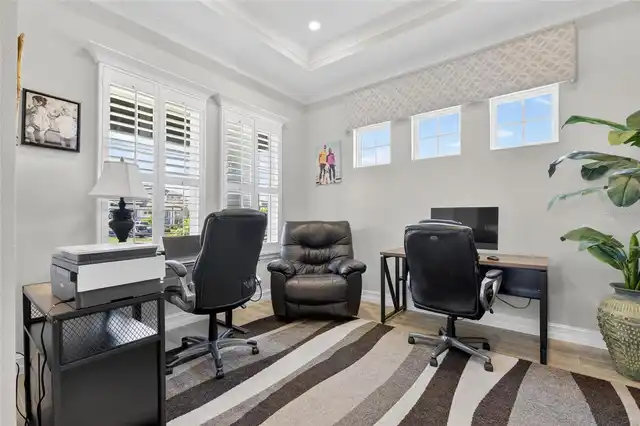 Listing Photo 11