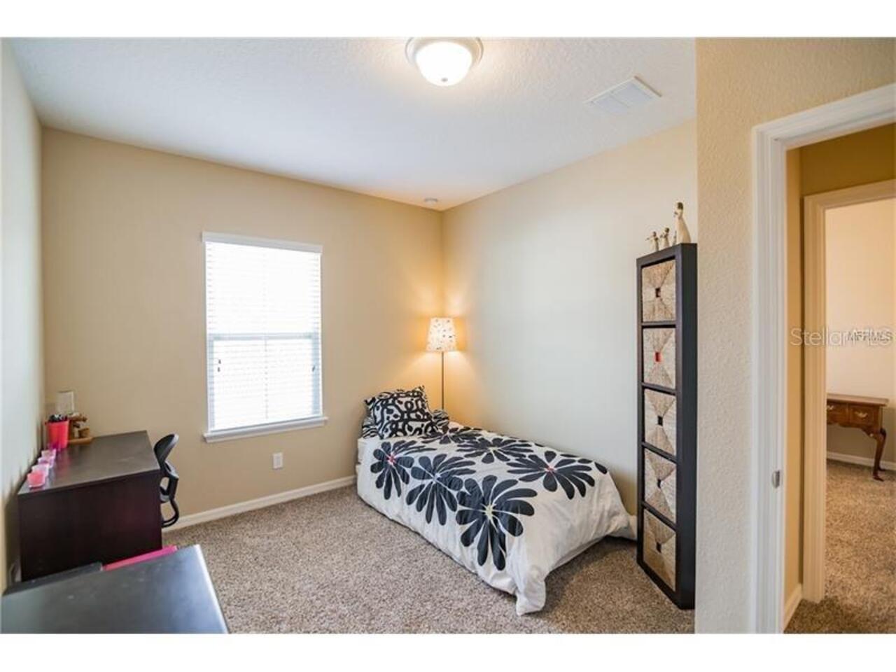 Listing Photo 15