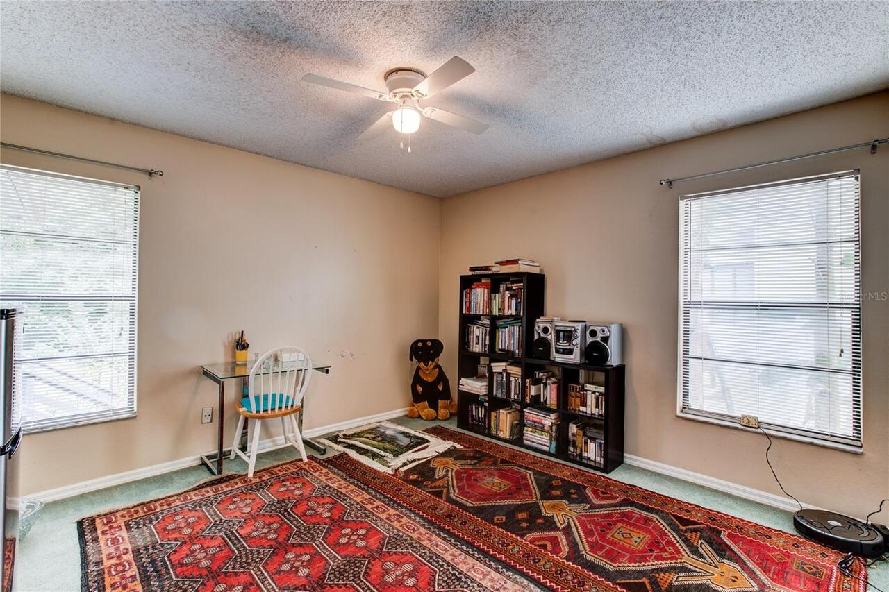 Listing Photo 18