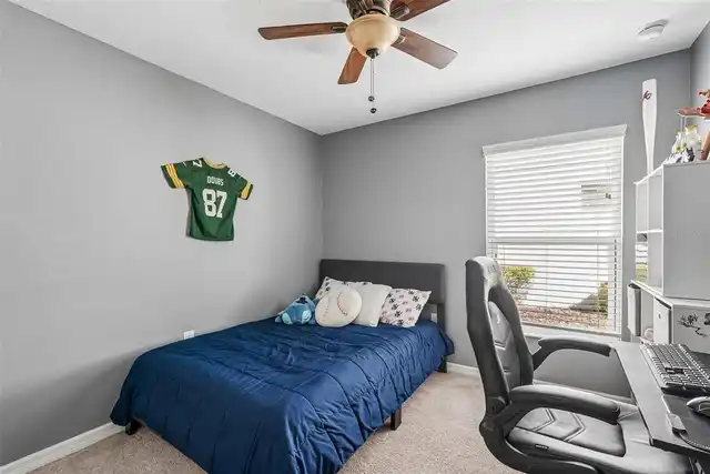Listing Photo 11