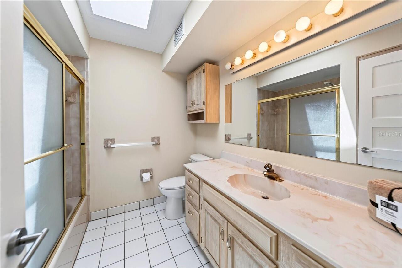 Listing Photo 22