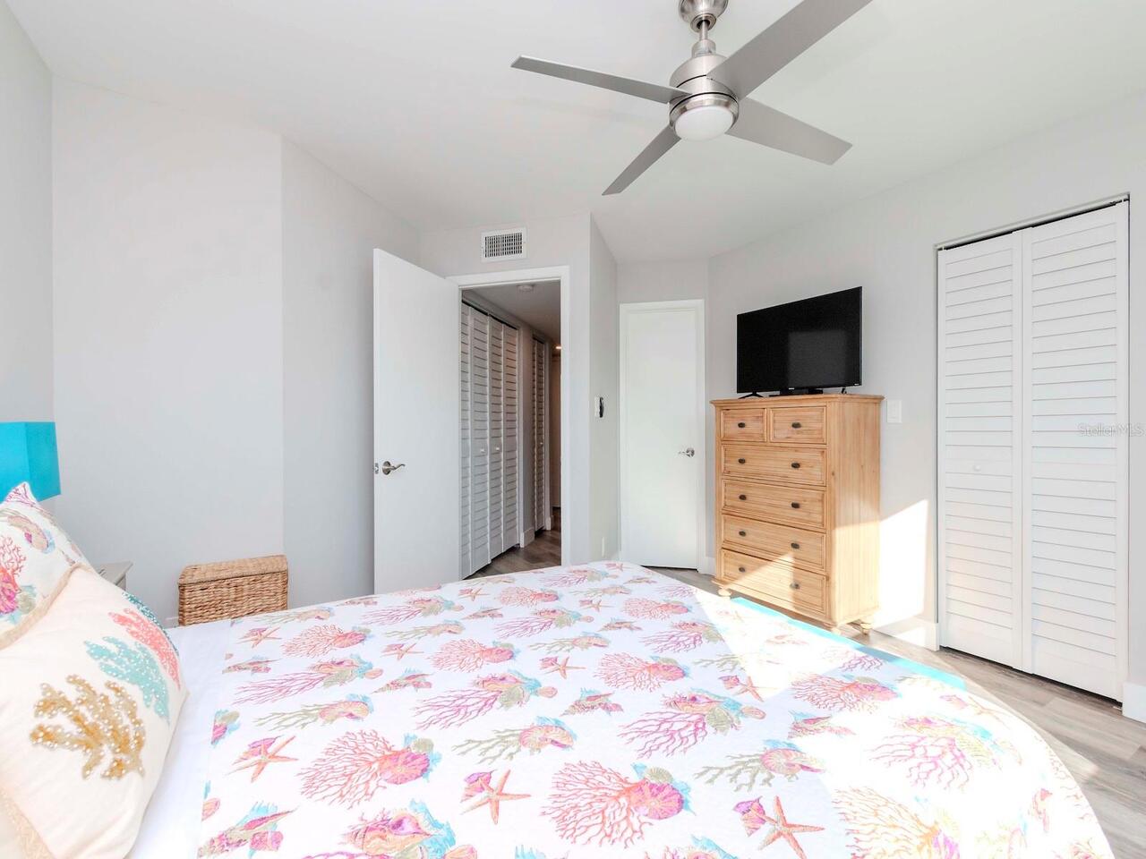 Listing Photo 34