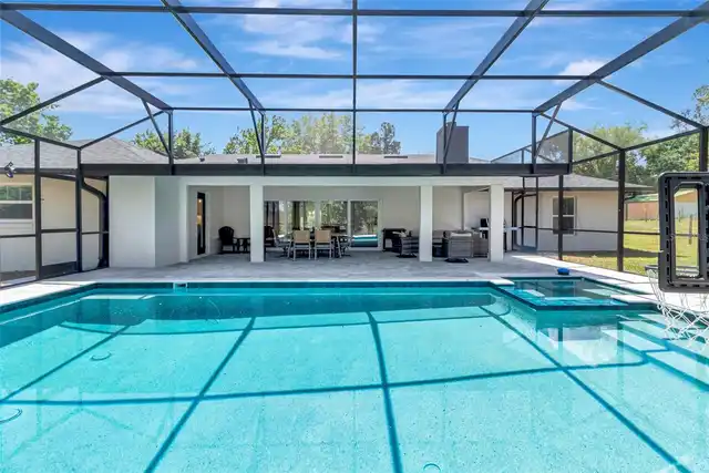 Listing Photo 41